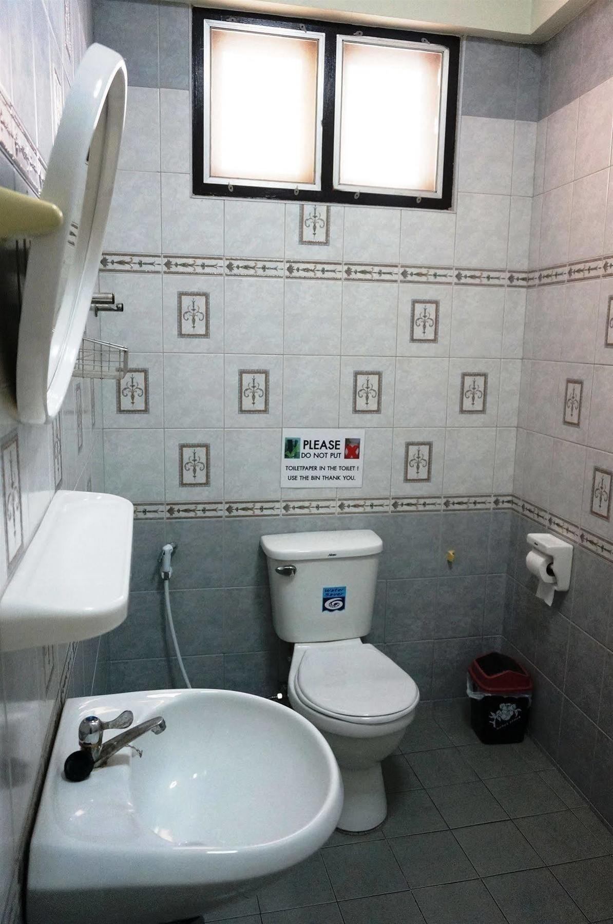 Celtic Inn Guest House Hua Hin Ngoại thất bức ảnh